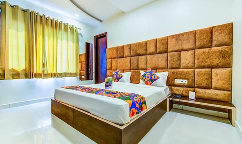 Imagen de la habitación del Hotel FabNayyar Inn. Foto 18