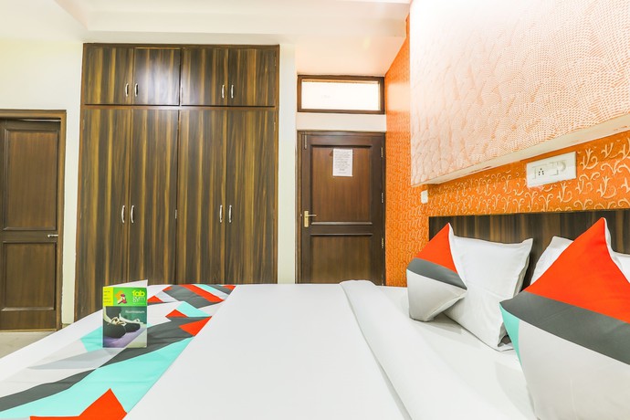 Imagen de la habitación del Hotel FabNew DK Palace. Foto 8