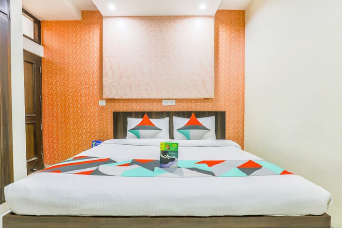 Imagen de la habitación del Hotel FabNew DK Palace. Foto 12