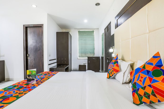 Imagen de la habitación del Hotel FabOcean. Foto 6
