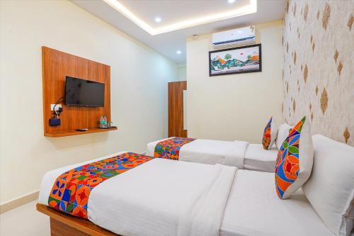 Imagen general del Hotel FabPartha Residency. Foto 3