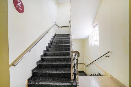Imagen general del Hotel FabPartha Residency. Foto 4