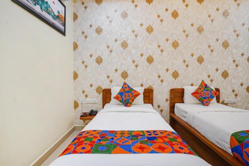 Imagen general del Hotel FabPartha Residency. Foto 11