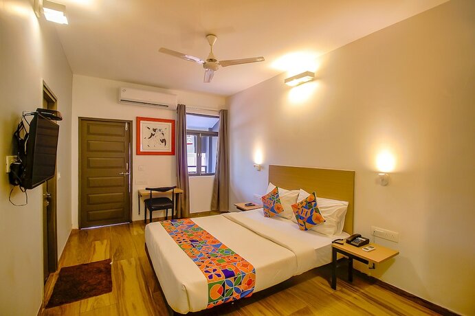 Imagen de la habitación del Hotel FabPlaza Inn By Rio. Foto 18