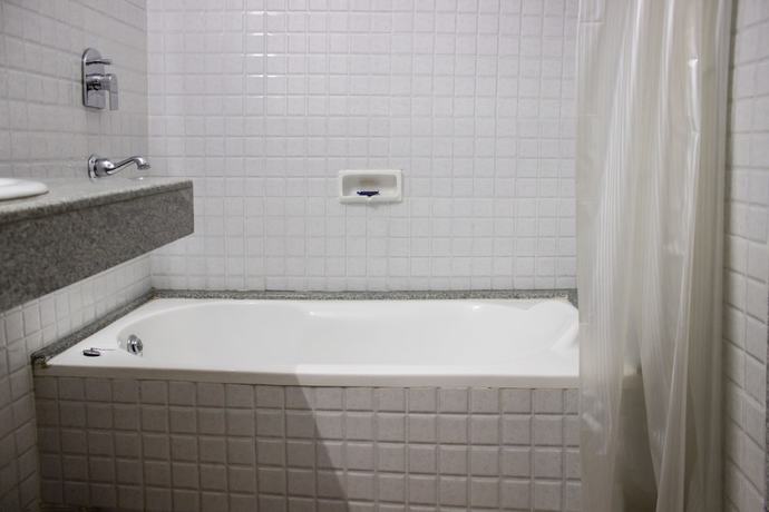 Imagen de la habitación del Hotel FabPrazeres Boutique PanajI. Foto 13