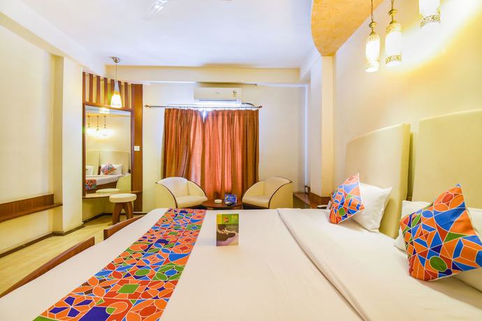 Imagen de la habitación del Hotel FabPrestige Princess. Foto 10