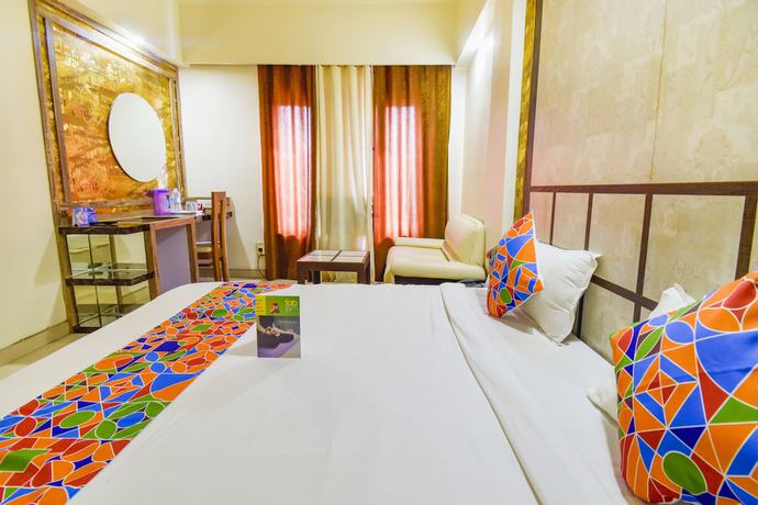 Imagen de la habitación del Hotel FabPrestige Princess. Foto 11