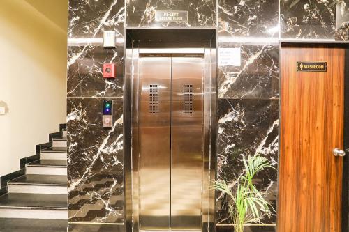 Imagen general del Hotel FabPrime Diamond Palace. Foto 3