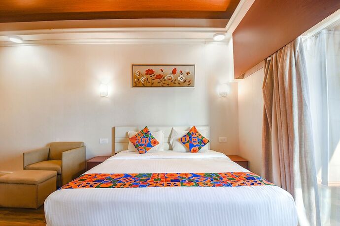 Imagen de la habitación del Hotel FabPrime Infantaria Comfort With Pool, Calangute Beach. Foto 15