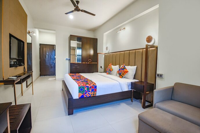 Imagen general del Hotel FabPrime Infantaria Comfort With Pool, Calangute Beach. Foto 4