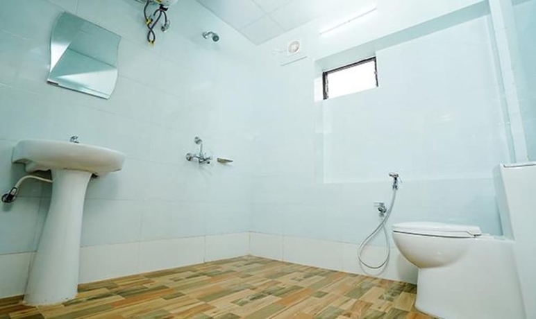 Imagen de la habitación del Hotel FabPrime Royal Inn. Foto 14