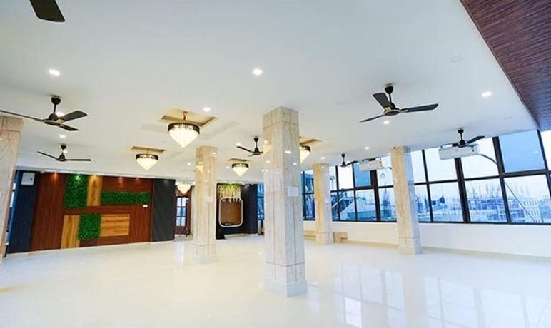 Imagen de los interiores del Hotel FabPrime Royal Inn. Foto 18