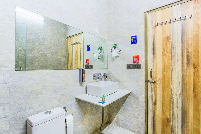 Imagen de la habitación del Hotel FabPrime SR 1. Foto 13