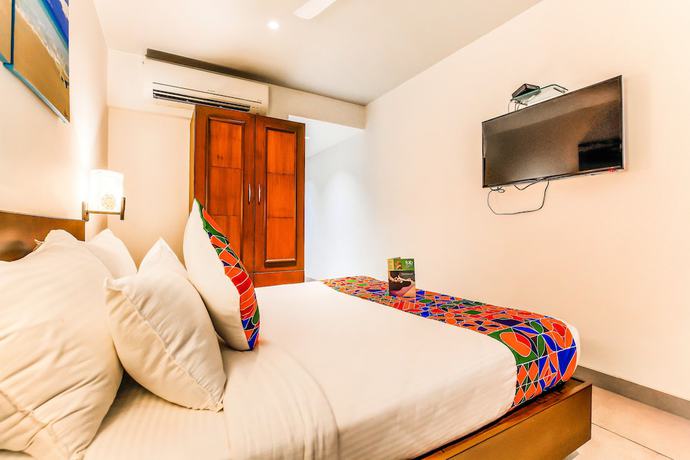 Imagen de la habitación del Hotel FabPrime Silver Resort. Foto 3