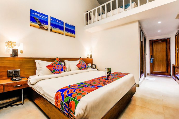 Imagen de la habitación del Hotel FabPrime Silver Resort. Foto 8