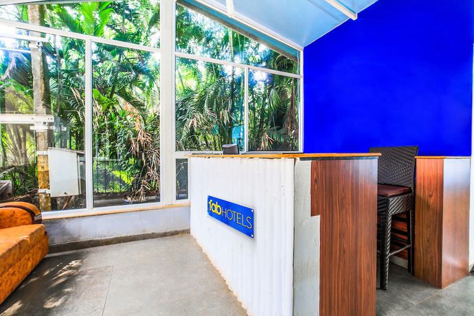 Imagen de los interiores del Hotel FabPrime Silver Resort. Foto 18