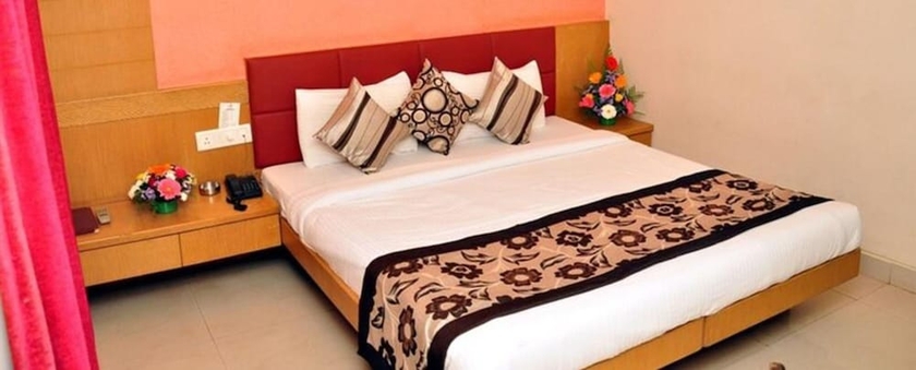 Imagen de la habitación del Hotel FabPrime Supreme. Foto 9