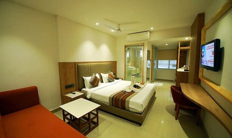 Imagen general del Hotel FabPrime Surya. Foto 1