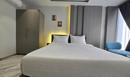Imagen general del Hotel FabPrime The Grey Circle. Foto 4
