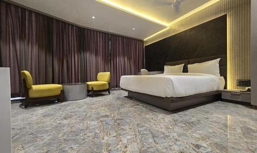 Imagen general del Hotel FabPrime The Grey Circle. Foto 7