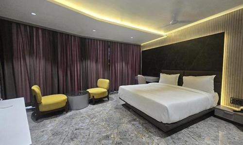 Imagen general del Hotel FabPrime The Grey Circle. Foto 12