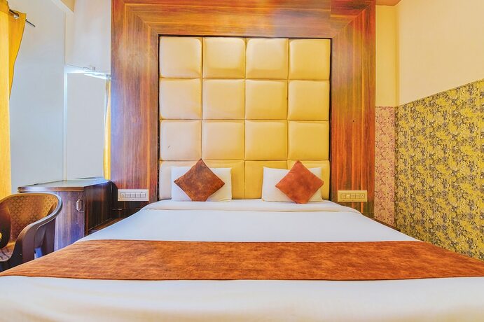 Imagen general del Hotel FabPrime The Royal Galaxy. Foto 4