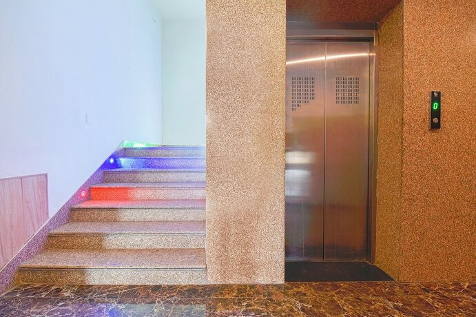 Imagen general del Hotel FabPrime The Royal Galaxy. Foto 11