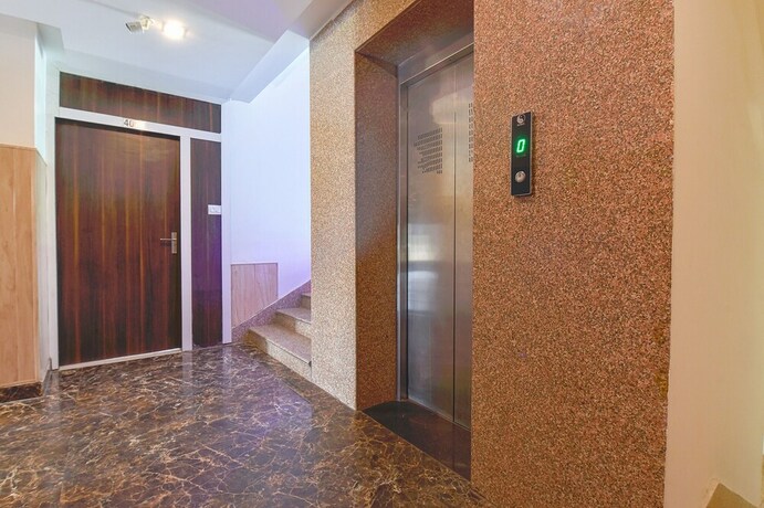 Imagen general del Hotel FabPrime The Royal Galaxy. Foto 16