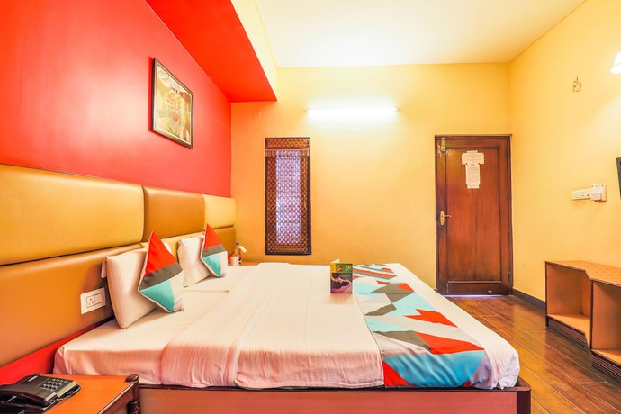 Imagen de la habitación del Hotel FabRelax. Foto 12