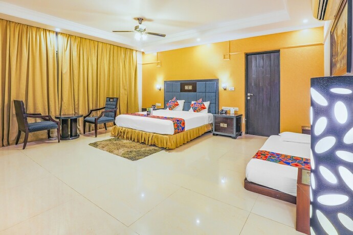 Imagen de la habitación del Hotel FabRoyal Mirage With Pool and GYM, Candolim Beach. Foto 17