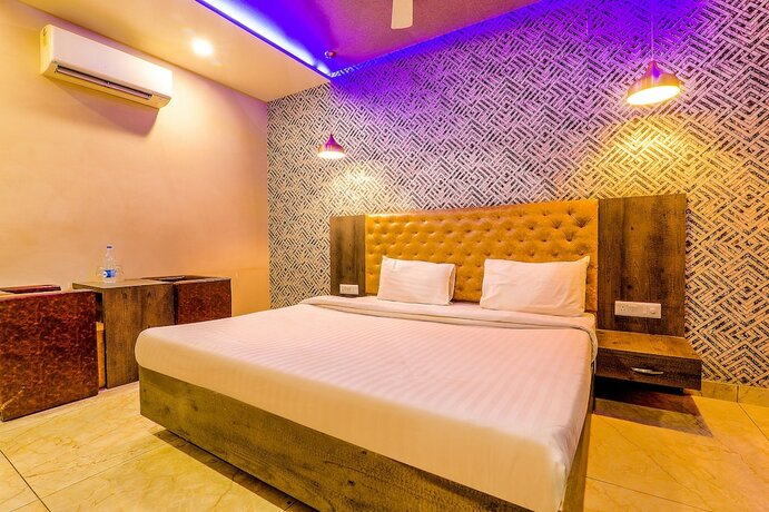 Imagen general del Hotel FabRudra Inn and Cafe I. Foto 11