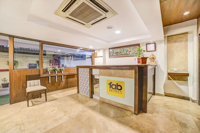 Imagen de los interiores del Hotel FabShanbhag. Foto 19