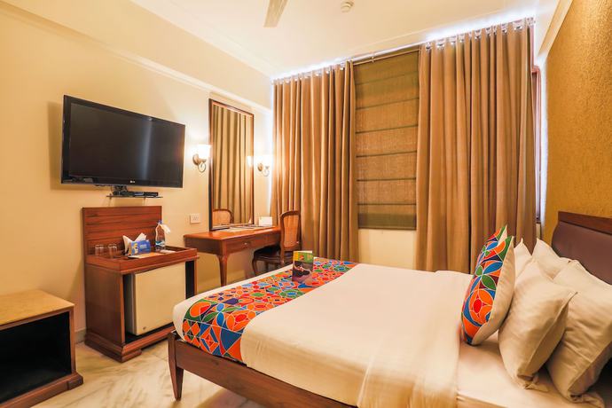 Imagen de la habitación del Hotel FabSheronz Piccadily Chowk. Foto 9