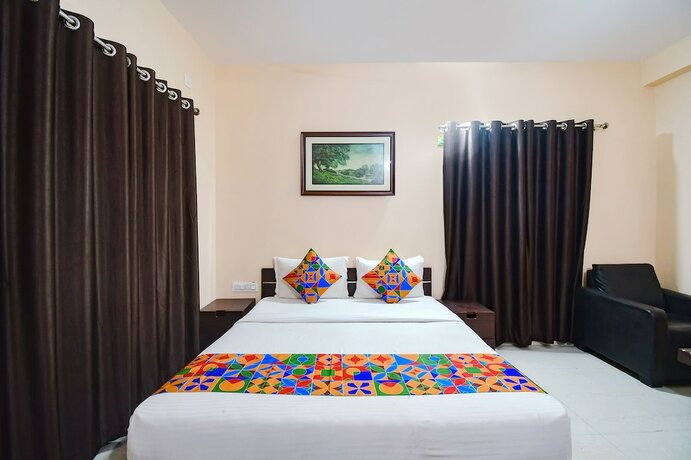Imagen general del Hotel FabShree Residency. Foto 2