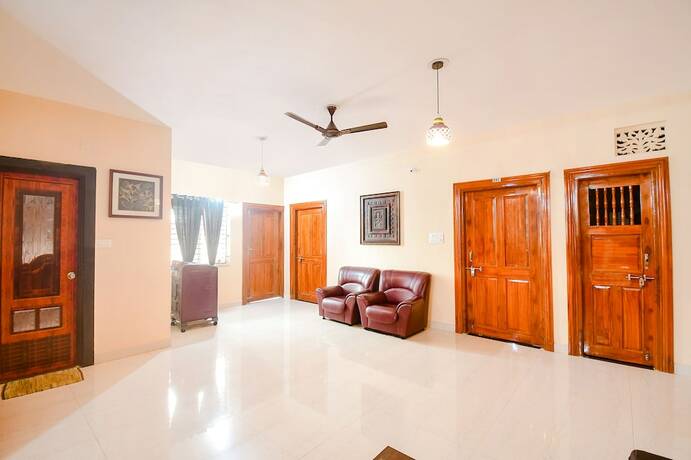 Imagen general del Hotel FabShree Residency. Foto 15