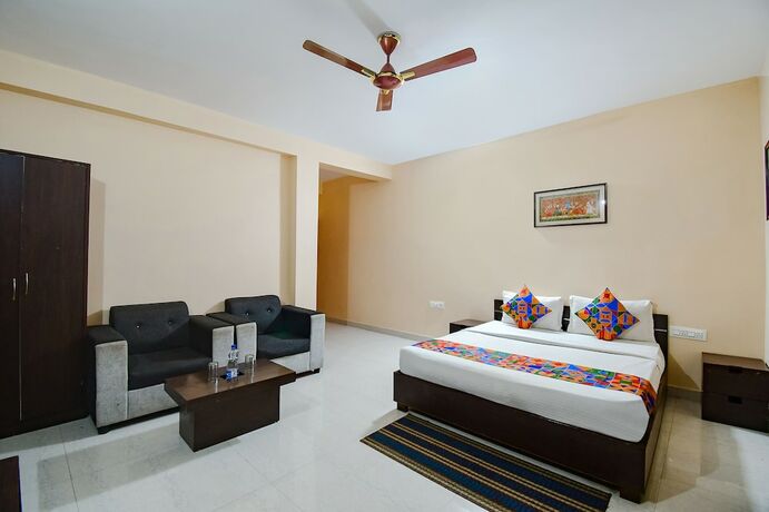 Imagen general del Hotel FabShree Residency. Foto 17