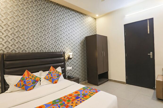 Imagen general del Hotel FabThe Diamond. Foto 12