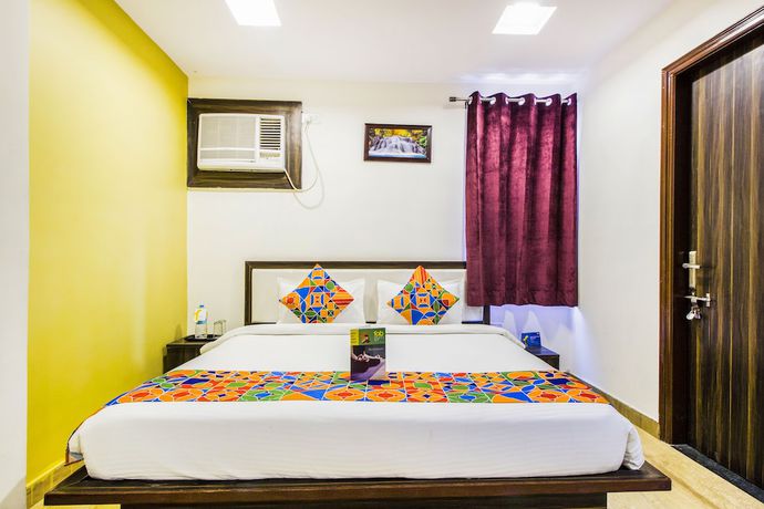 Imagen de la habitación del Hotel FabTrivana. Foto 10