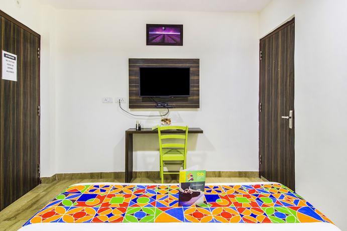 Imagen de la habitación del Hotel FabTrivana. Foto 11