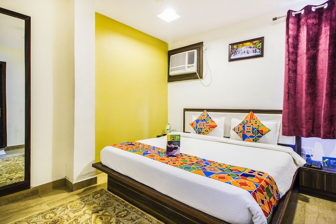 Imagen de la habitación del Hotel FabTrivana. Foto 14