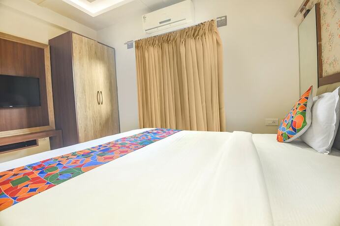 Imagen general del Hotel FabVihasta Gold Nest. Foto 3