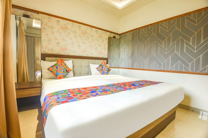 Imagen de la habitación del Hotel FabVihasta Gold Nest. Foto 19