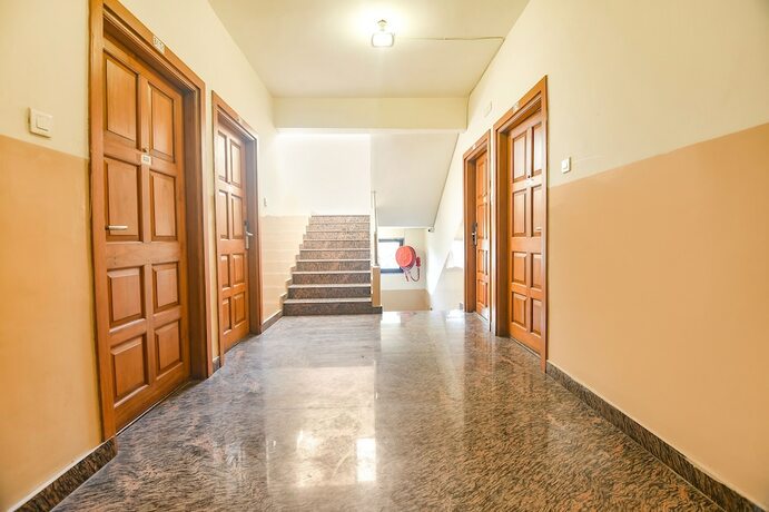 Imagen general del Hotel FabVihasta Gold Nest. Foto 10