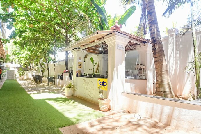 Imagen general del Hotel FabYahweh Beach Inn With Bar, Calangute. Foto 9
