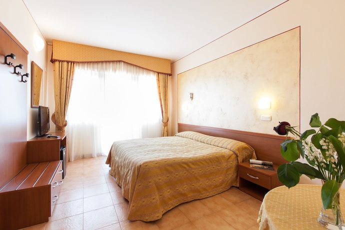 Imagen de la habitación del Hotel Fabbrini. Foto 2