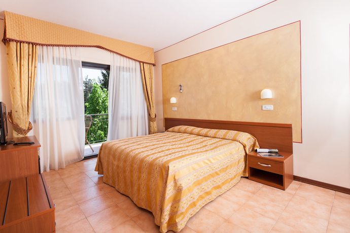 Imagen de la habitación del Hotel Fabbrini. Foto 6