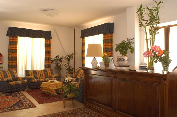 Imagen de los interiores del Hotel Fabbrini. Foto 19