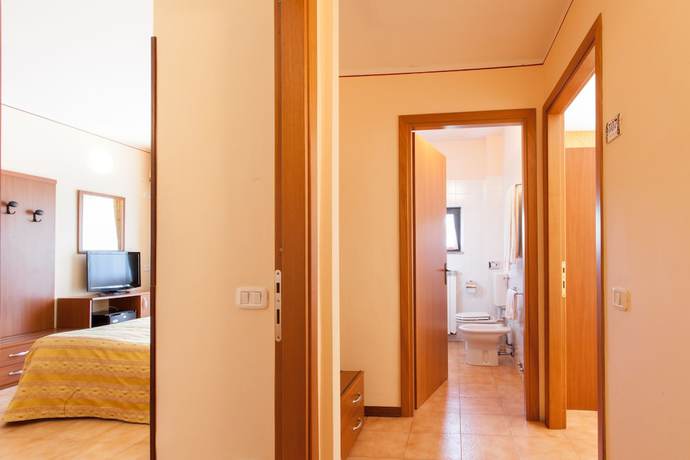 Imagen de la habitación del Hotel Fabbrini. Foto 10