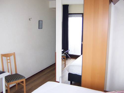 Imagen de la habitación del Hotel Faber. Foto 5