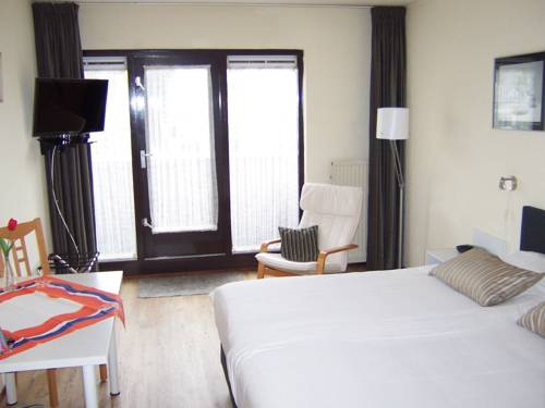 Imagen de la habitación del Hotel Faber. Foto 10